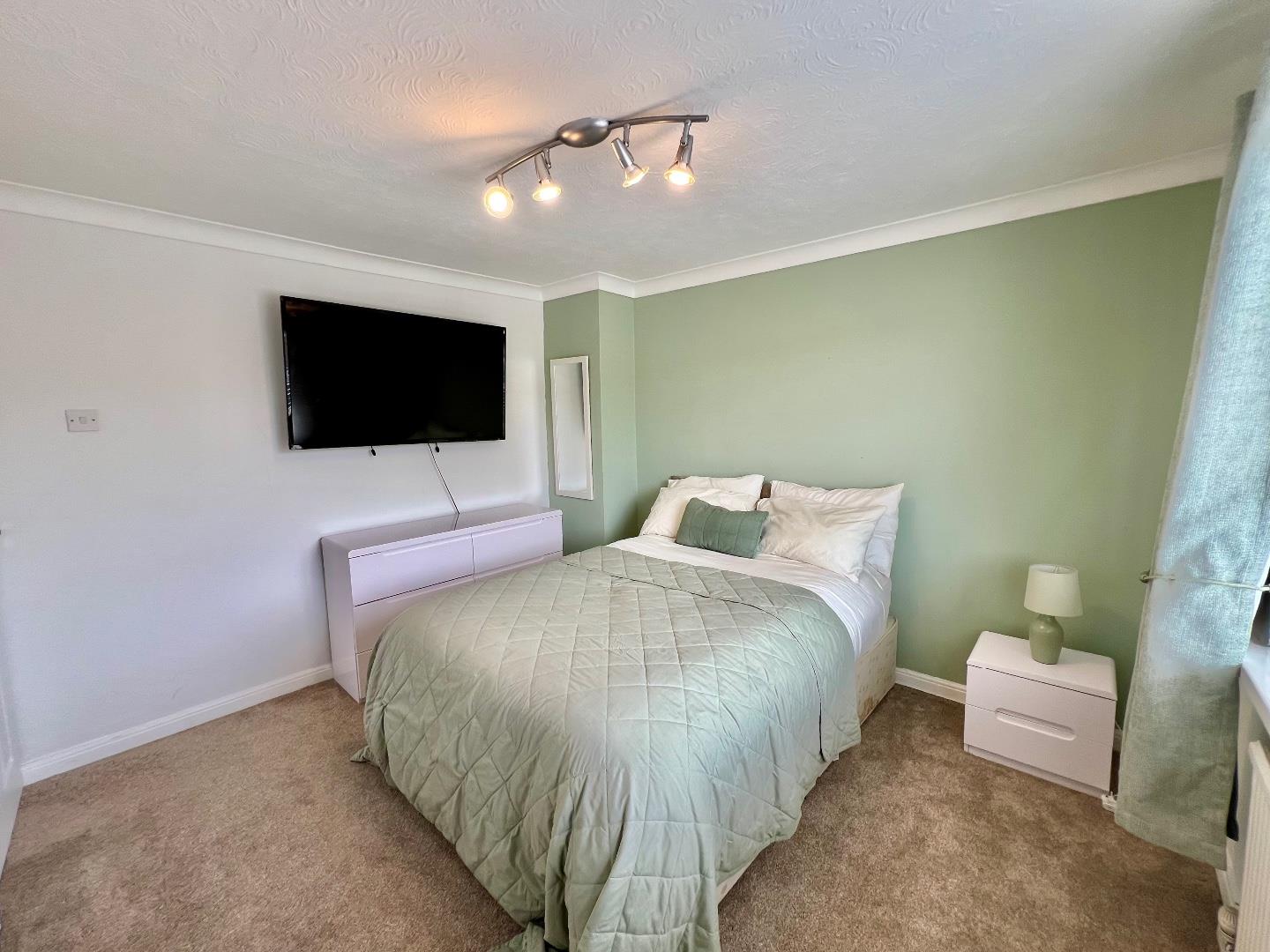 Vale View, Sarn, Bridgend County Borough, CF32 9RY